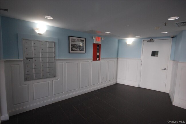 Building Photo - 400 Mt Pleasant Ave