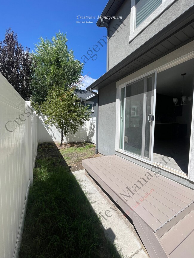 Building Photo - 4993 W Ticoa Ln