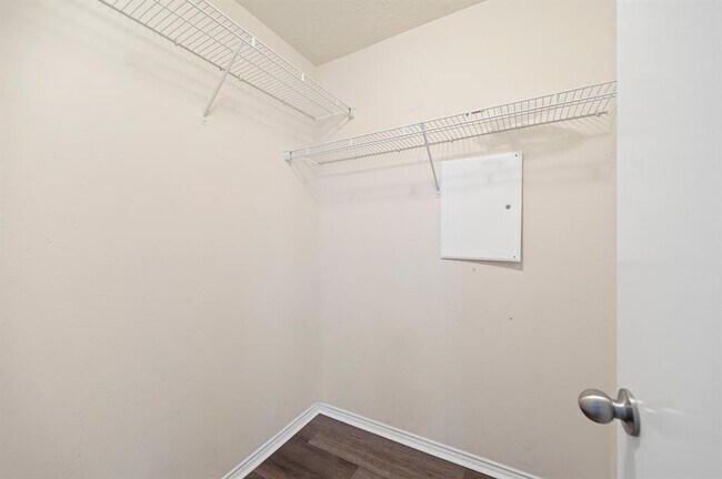 Building Photo - 17219 Osprey Landing Dr