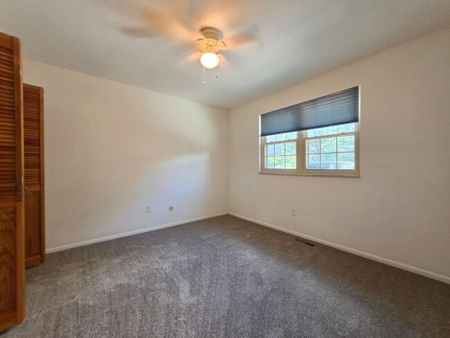 Building Photo - 3850 Paseo Del Prado