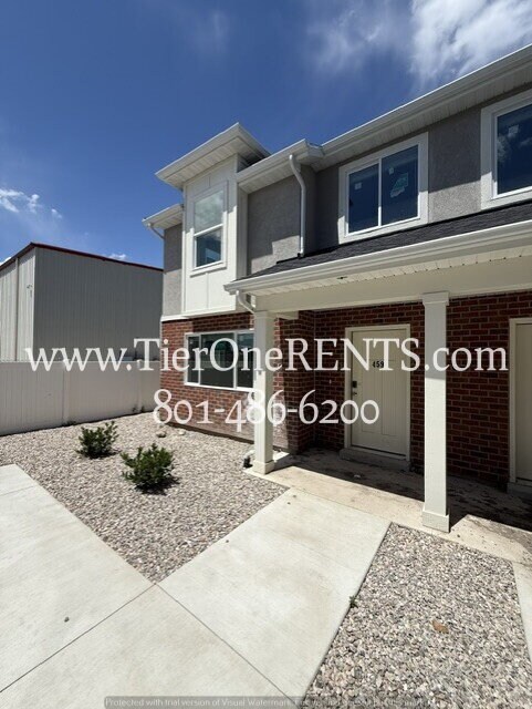 Building Photo - NO DEPOSIT option available for qualified renters with Obligo