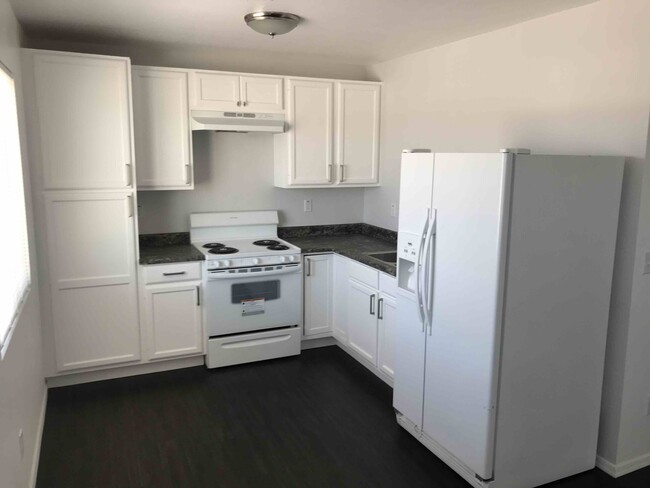 Unit 2 Kitchen - 1236 S 12th Ave