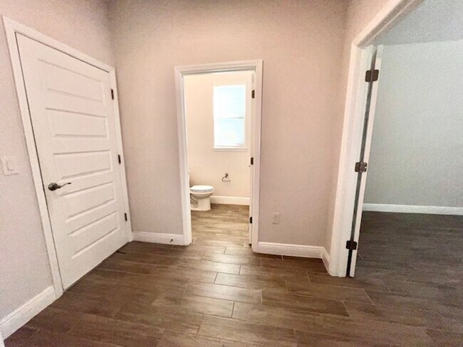 Building Photo - SPECTACULAR MODERN HOME!!Relaxing water views- MOVE IN September 2026-2 story 4 bed 3.5 bath HM i...