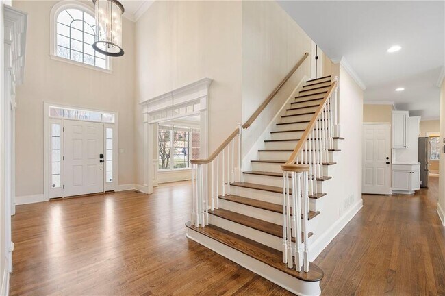 Building Photo - 870 Longstone Landing