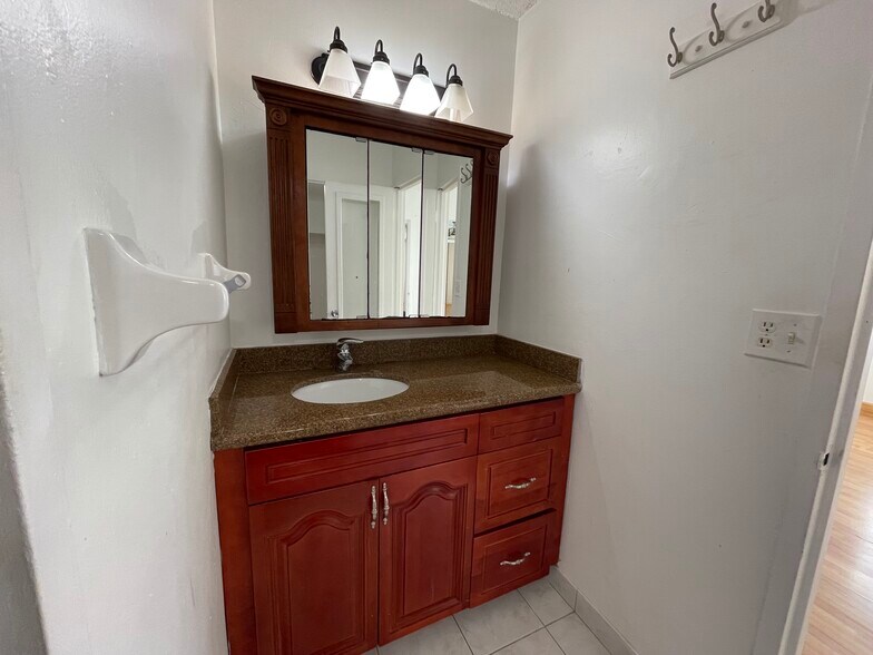 Master bathroom vanity - 1865 79th Street Cswy