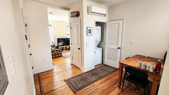 Building Photo - 260 3rd St
