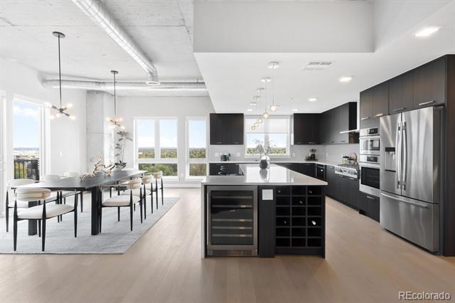 Building Photo - 1515 Julian St