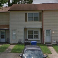 Building Photo - 1105 Commonwealth Place