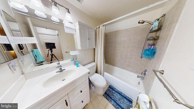 Building Photo - 1503 12th St N