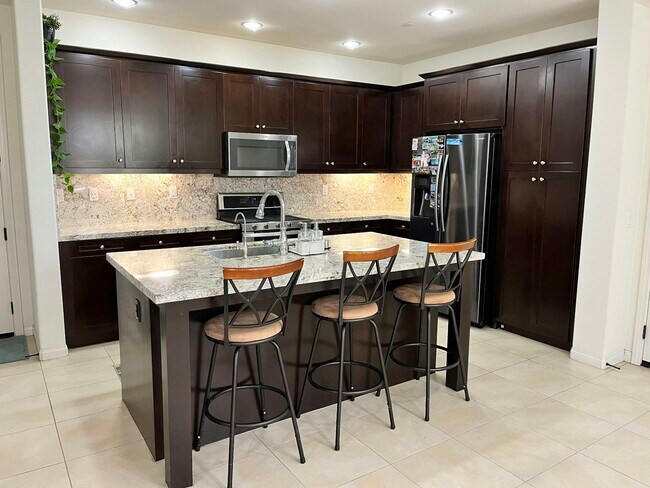 Building Photo - 16251 Veridian Circle