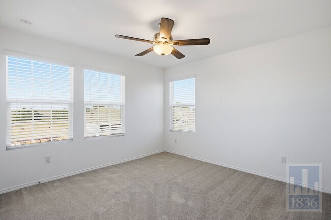 Building Photo - 106 Arbordale St