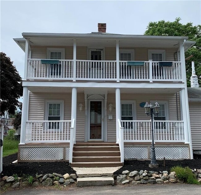 Building Photo - 14 Wallace Ave