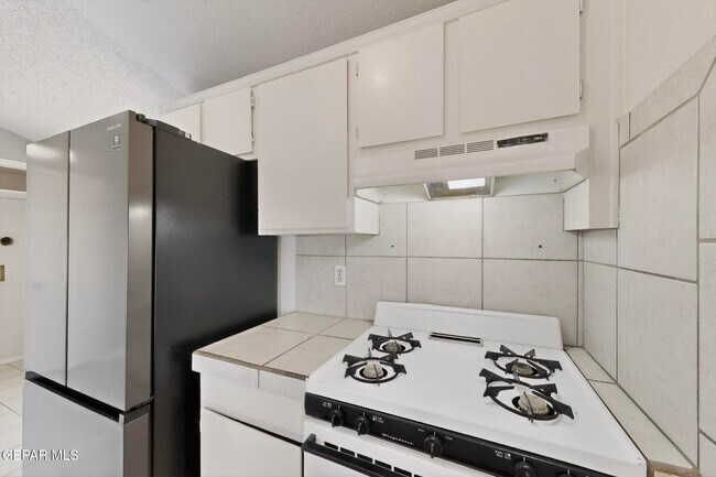 Building Photo - 11455 Sundrop Ct