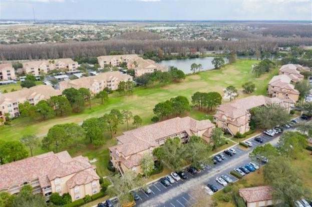 Building Photo - 14013 Fairway Island Dr
