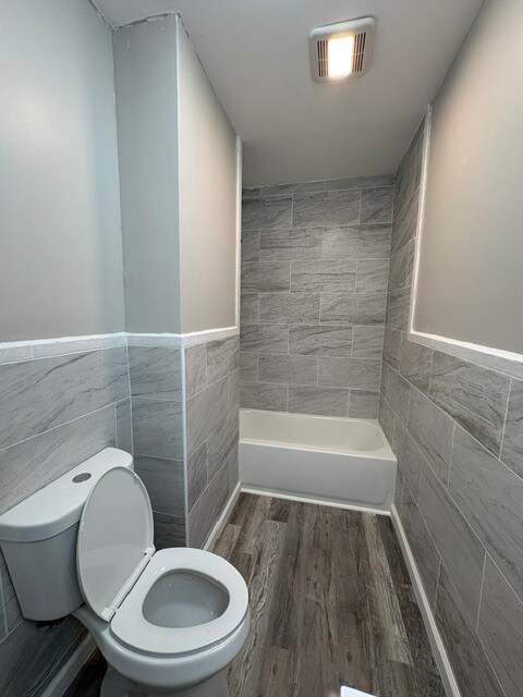 Building Photo - 105 Division St