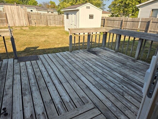 Building Photo - 10317 Deadwood Ct