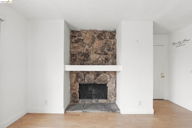 Building Photo - 981 Cheryl Ann Cir