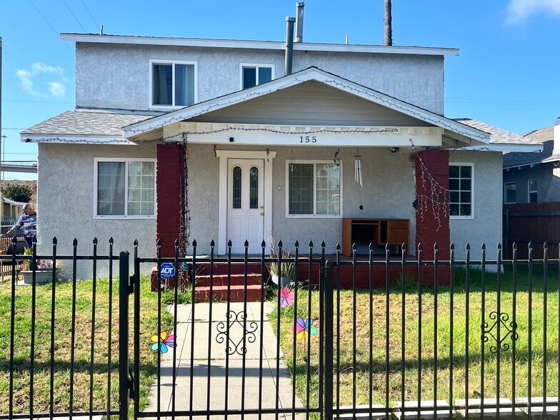 Primary Photo - 155 W 118th St