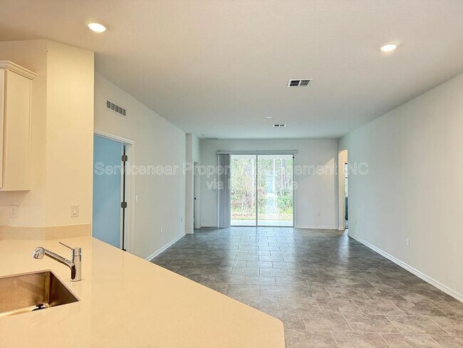 Building Photo - 5298 Diamondleaf Dr