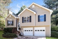 Building Photo - Spacious 4BR 3BA Home, Ready for You!