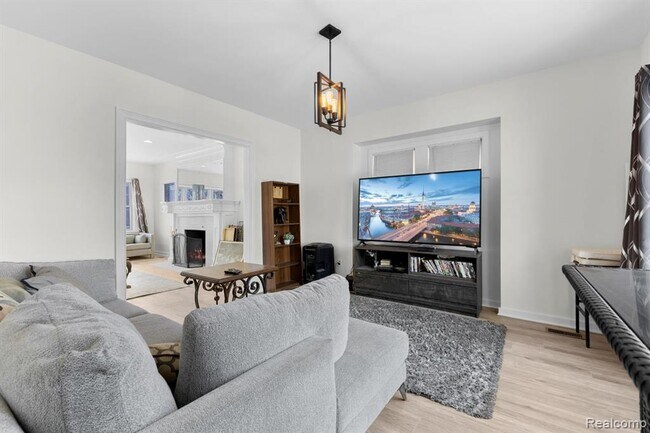 Building Photo - 1936 Atkinson St