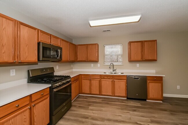 Building Photo - 314 Amhurst Pkwy