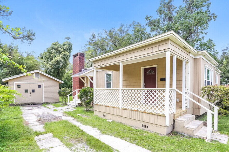 Building Photo - 4908 Dundee Rd