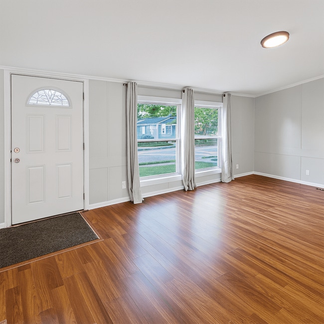 Building Photo - 5710 Pheasant Ave