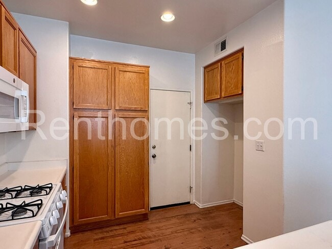 Building Photo - Mira Mesa, 11625 Compass Point Drive North...