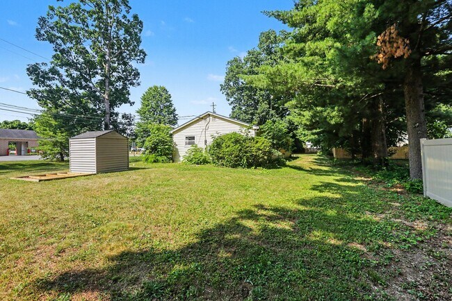 Building Photo - 7610 Grove Ave