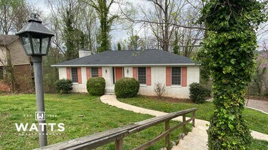 Building Photo - Excellent 4 Bedroom House in Bluff Park Co...