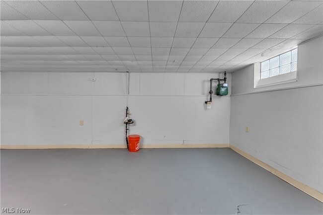 Building Photo - 19518 Shakerwood Rd