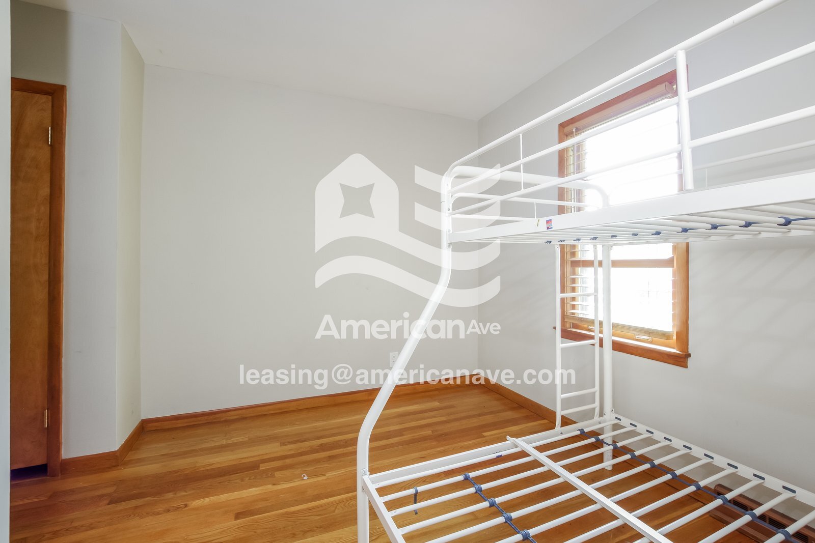 Building Photo - 4728 Roosevelt Ave