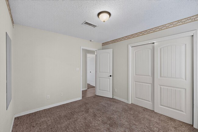 Building Photo - 11583 St Martin Way
