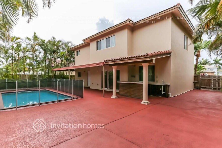 Building Photo - 13929 SW 160th Ct