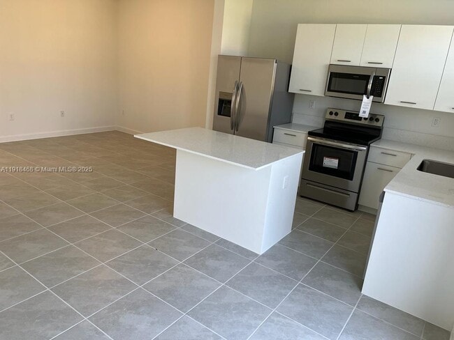 Building Photo - 12235 NW 23rd Path