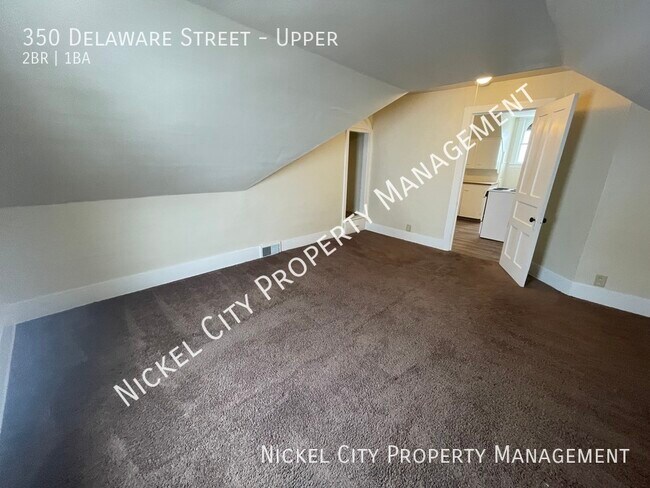 Building Photo - 350 Delaware St