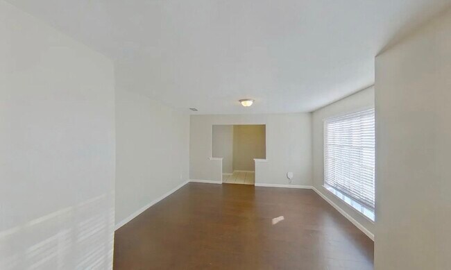 Building Photo - Your Perfect Next Chapter Starts in This 4-Bedroom Home