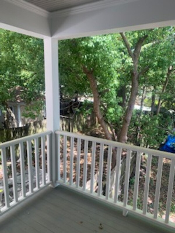 Building Photo - 414 Seiler Ave