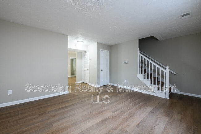 Building Photo - 366 Haymarket Ln