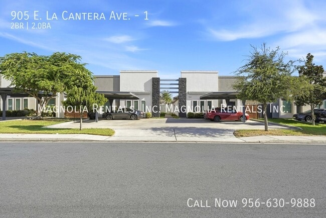 Building Photo - 905 E la Cantera Ave