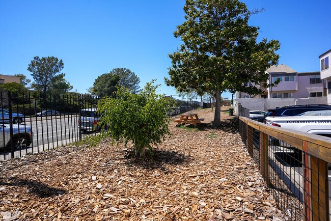 Building Photo - 4152 Mt Alifan Dr