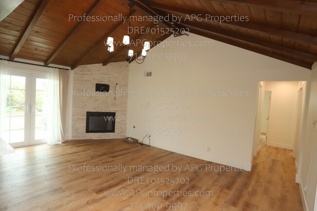 Building Photo - 829 N Elmwood St