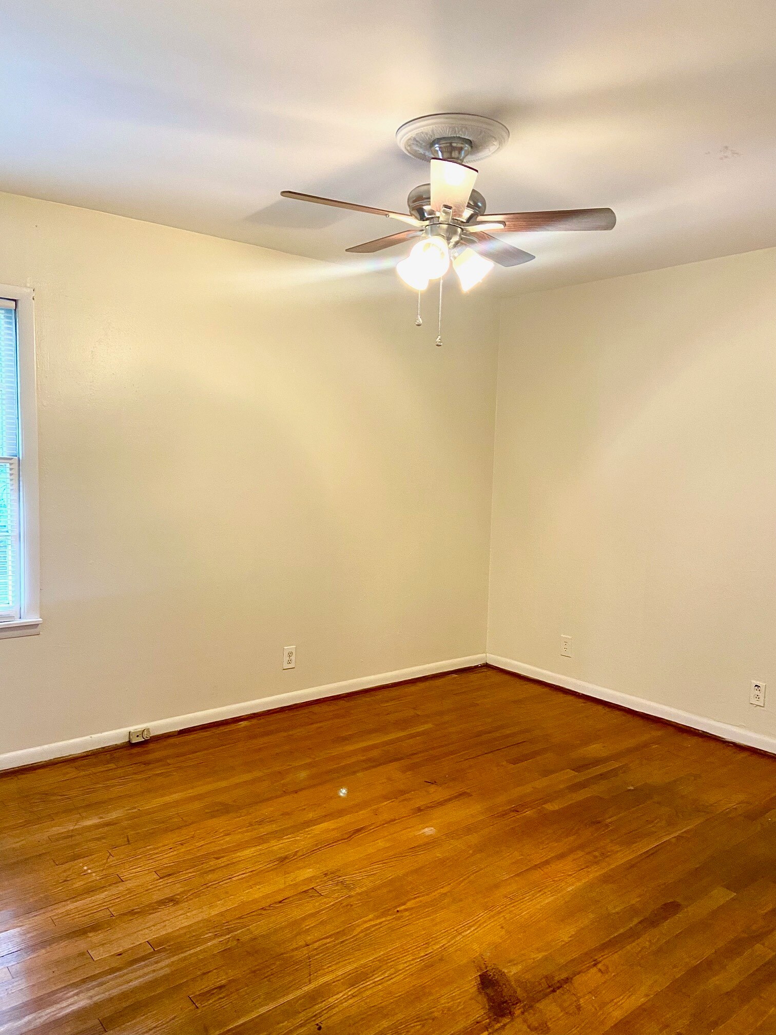 Building Photo - 4041 Crosshaven Dr