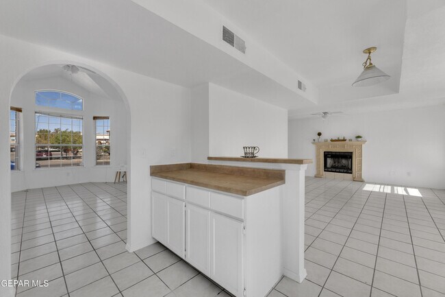 Building Photo - 12508 Setting Sun Dr