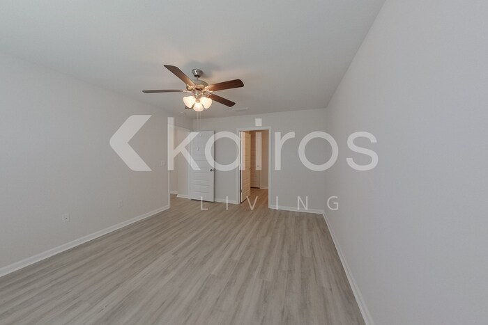 Building Photo - 4671 Malay Cir