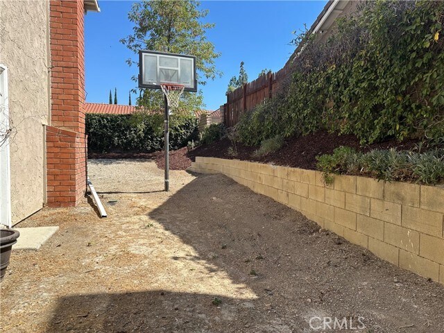 Building Photo - 28825 Barragan St