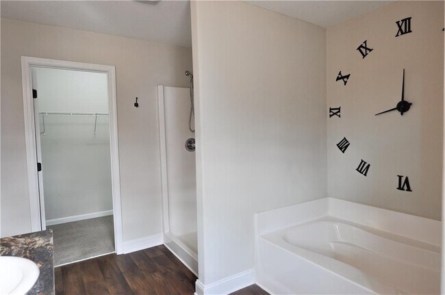 Building Photo - 691 River Mist Cir