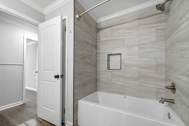 Building Photo - Sherwood Rental