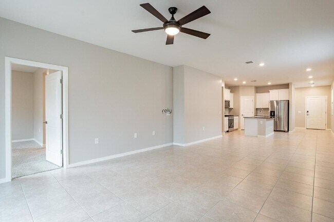 Building Photo - 14155 W Georgia Dr